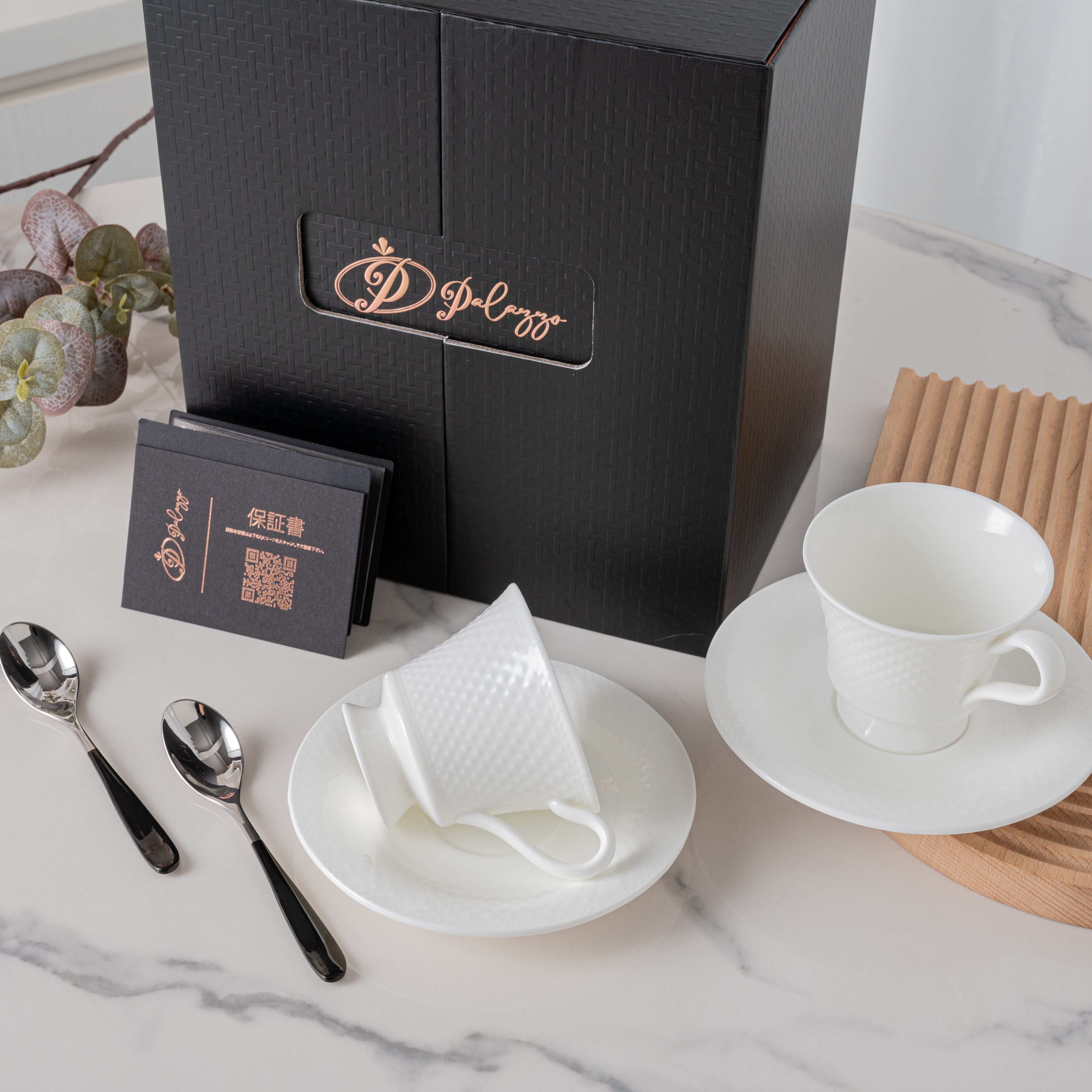 BONECHINAボーンチャイナ　セット ボーンチャイナ ホワイト金縁食器セット BONECHINA きつ 33点