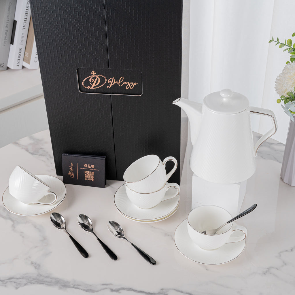 ペアゴプレット！、英国！新品、、。Bonechina、、。 ボーンチャイナ シルバーリム ティーセット – Palazzo